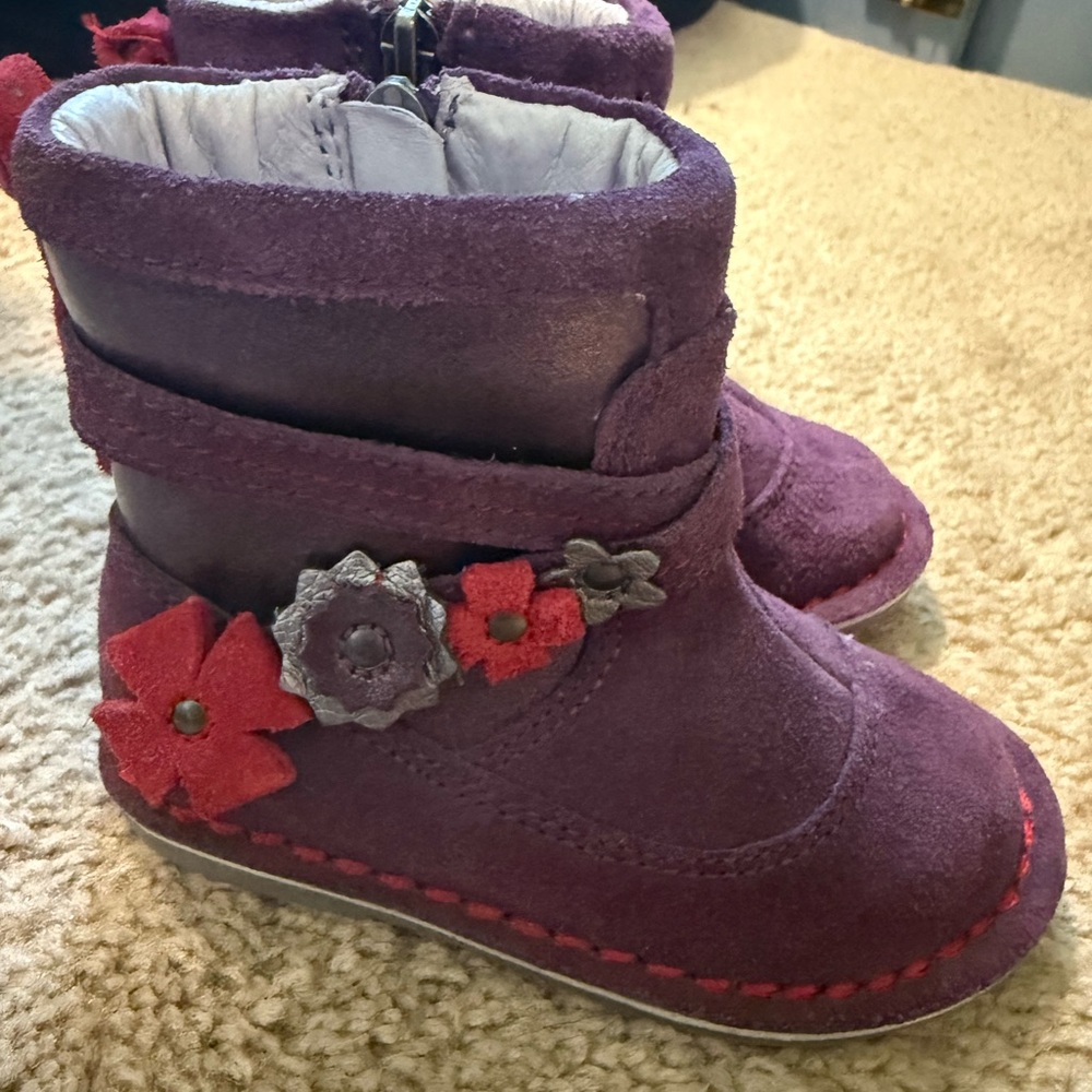 Stride Rite Purple and Red Ankle Boots with Floral Accents